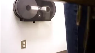 toilet_indoor_0449