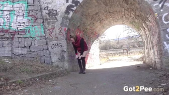Wet Look Pissing