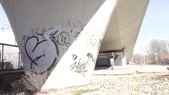 Pillar Pissing