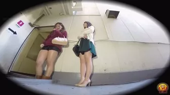 DLEE-202 06 Women lining up to pee in popular public toilet VOL 2, JAV Collection, DesperVids