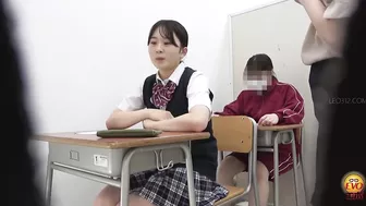 DLEE-714 01 Hidden camera: schoolgirls wet themselves during sermon after beeing caught cheating during class