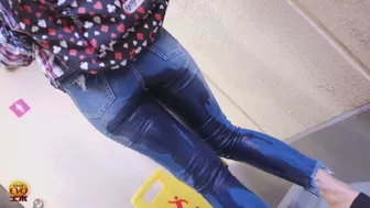 DLEE-234 01 Wetting in jeans Outdoor desperation and pissing in the line to the toilet, JAV Collection, PissRIP
