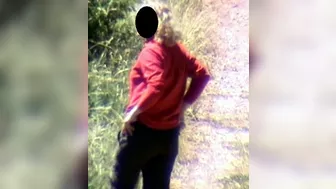 Wife leaves family to pee in the bushes, Voyeur Collection, PissRIP
