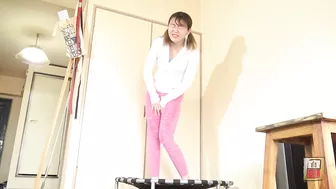 DLJG-464 06 Jigadori - girls peeing desperation at home VOL 2